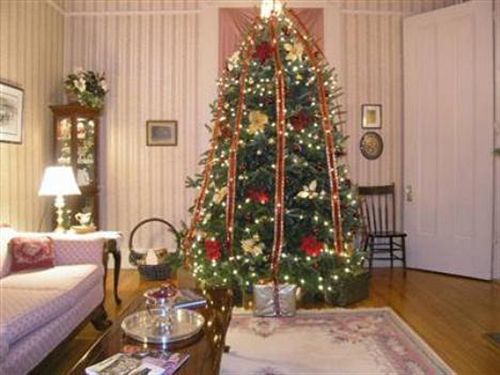 The Carriage Inn Bed And Breakfast Charles Town Interior photo